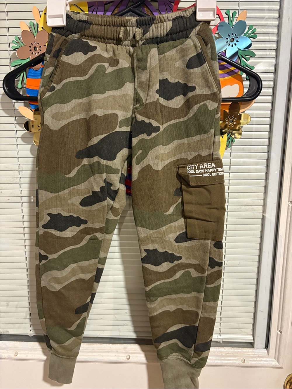 Zara kids Camouflage Kids Cargo Joggers size 7